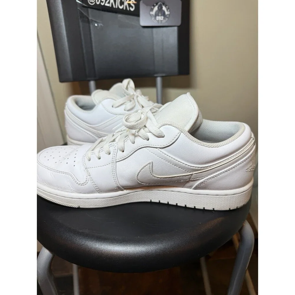 Air Jordan 1 Low Triple White Men’s Size 11 553558-136 2022 Clean No Box